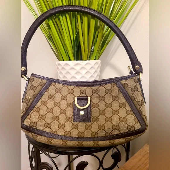 Gucci | Bags | Brand New Authentic Gucci Shoulder Bag A  display picture 1